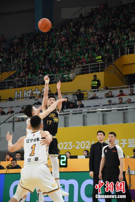 广厦本赛季对辽宁实现三