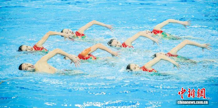 2025全国花样游泳冠军赛青岛开赛 奥运冠军齐聚演