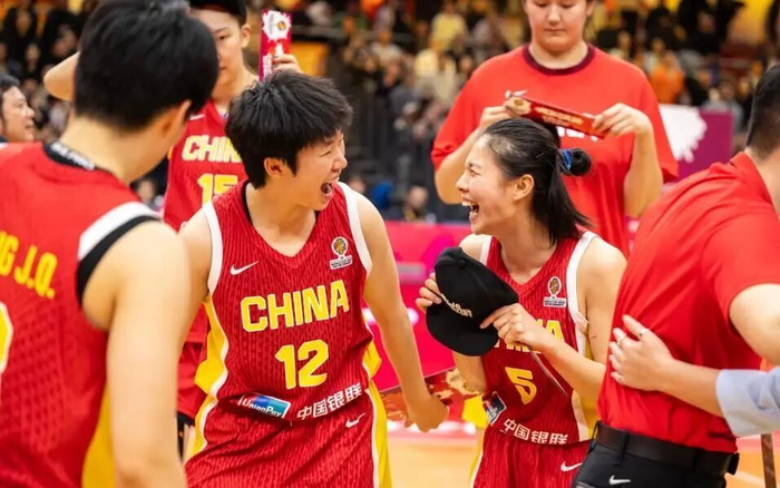 中国女篮提前晋级世界杯正赛 将迎战巴西女篮练