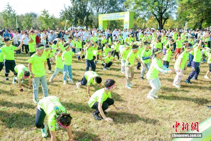 战马全能小将系列赛点燃青少年体育热情