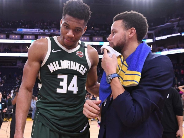 勇士健康管理策略引争议 穆迪膝盖重伤暴露过度