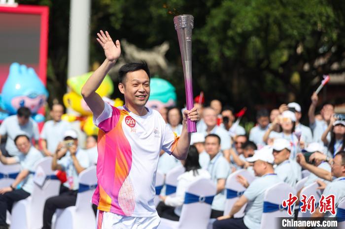 杭州亚运会火炬传递温州站启动 串联千年古城与