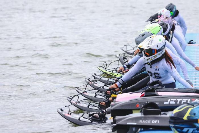 香岛湾站闭幕：2025中国动力冲浪板公开赛吸引