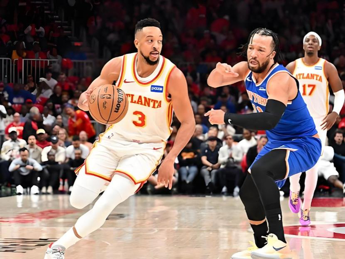 麦科勒姆关键一球助老鹰逆转 系列赛2-1领先尼克