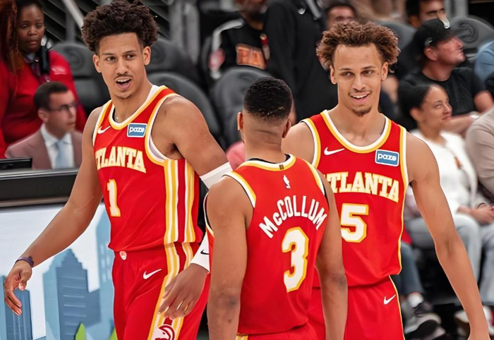 麦科勒姆关键一球助老鹰逆转 系列赛2-1领先尼克